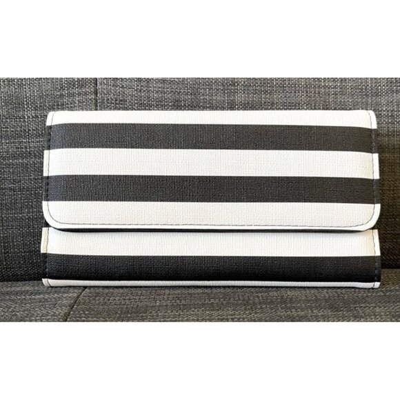 Kut From The Cloth Multi-Card/Checkbook Slim Women's Wallet NEW - Picture 5 of 8